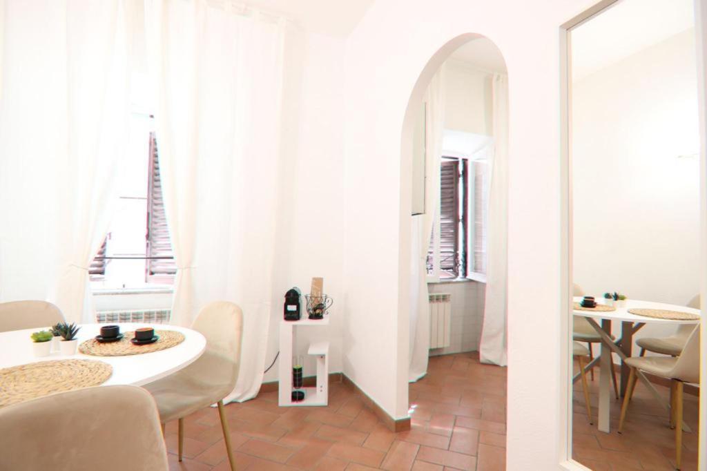 Colosseum 20 Apartment Рим Екстериор снимка